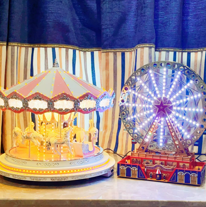 🎁Luminous Trojan Retro Music Box Girls Girlfriend Children Birthday Gift Christmas Gift
