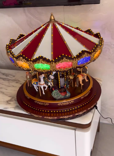 🎁Luminous Trojan Retro Music Box Girls Girlfriend Children Birthday Gift Christmas Gift