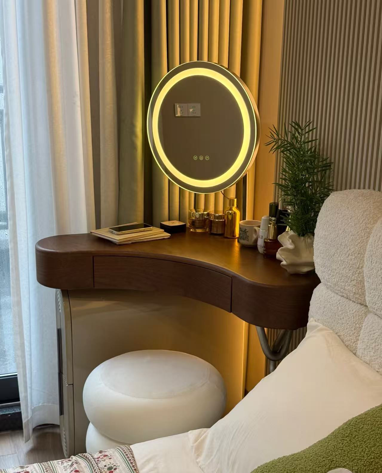 🎉Good news for small apartments, dressing table,corner dressing cabinets and storage racks