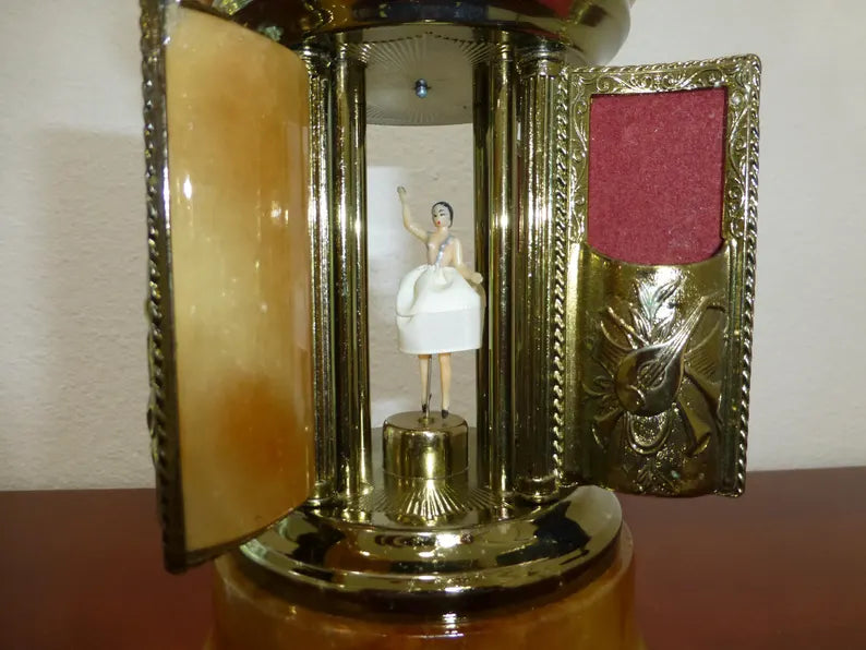 🎵Vintage Swiss Ballerina Music Box Carousel Cigarette Lipstick Holder Natural Italian Onyx Stone Box