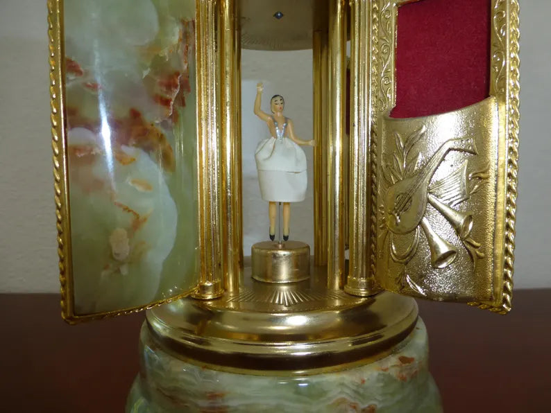 🎵Vintage Swiss Ballerina Music Box Carousel Cigarette Lipstick Holder Natural Italian Onyx Stone Box