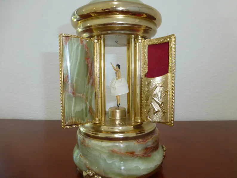 🎵Vintage Swiss Ballerina Music Box Carousel Cigarette Lipstick Holder Natural Italian Onyx Stone Box