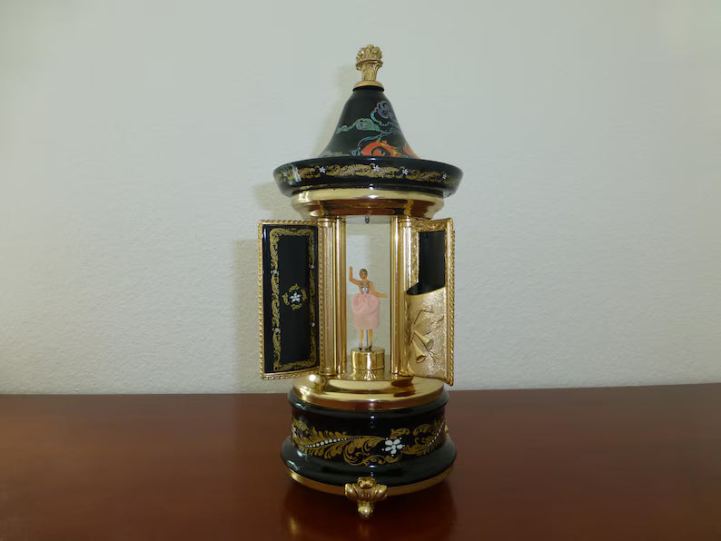 🎵Vintage Swiss Ballerina Music Box Carousel Lipstick Gold Foil Box